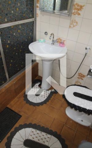 Apartamento à venda com 91m², 3 quartos e sem vagaBanheiro