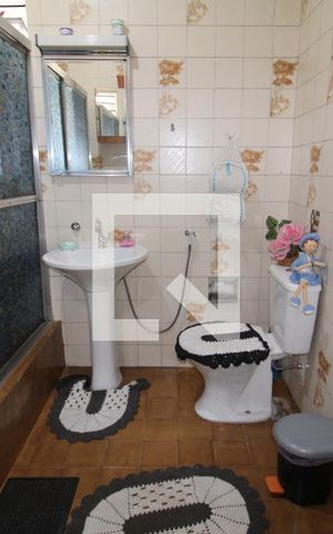 Apartamento à venda com 91m², 3 quartos e sem vagaBanheiro