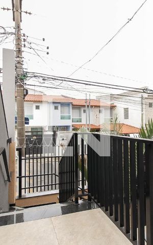 Casa de condomínio à venda com 72m², 2 quartos e 1 vaga Casa de condomínio à venda com 72m², 2 quartos e 1 vagaÁrea Externa