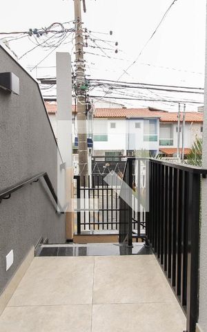 Casa de condomínio à venda com 72m², 2 quartos e 1 vaga Casa de condomínio à venda com 72m², 2 quartos e 1 vagaÁrea Externa