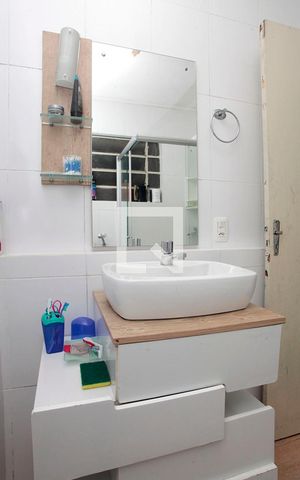 Apartamento à venda com 96m², 2 quartos e sem vagaBanheiro 1