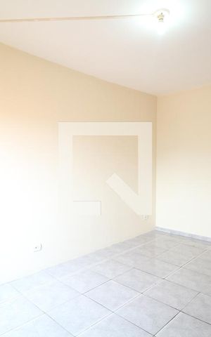 Casa para alugar com 45m², 1 quarto e sem vagaQuarto 