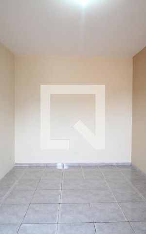 Casa para alugar com 45m², 1 quarto e sem vagaQuarto 