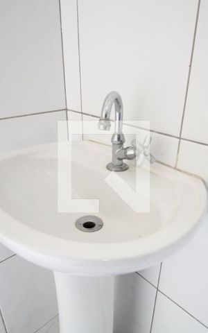 Casa para alugar com 45m², 1 quarto e sem vagaBanheiro