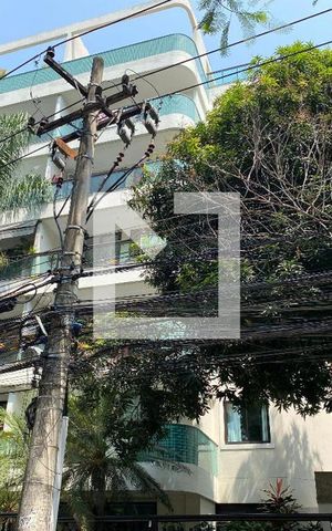 Apartamento à venda com 190m², 4 quartos e 2 vagas Apartamento à venda com 190m², 4 quartos e 2 vagasFachada
