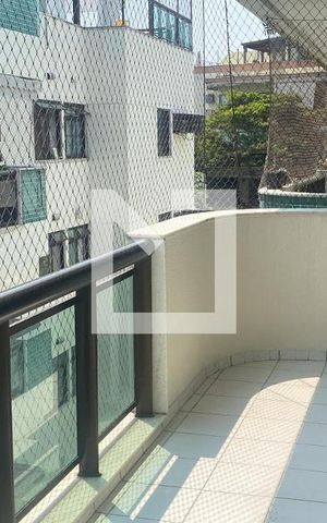 Apartamento à venda com 190m², 4 quartos e 2 vagas Apartamento à venda com 190m², 4 quartos e 2 vagasVaranda