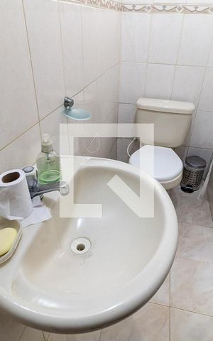 Casa à venda com 110m², 3 quartos e 2 vagas Casa à venda com 110m², 3 quartos e 2 vagasLavabo