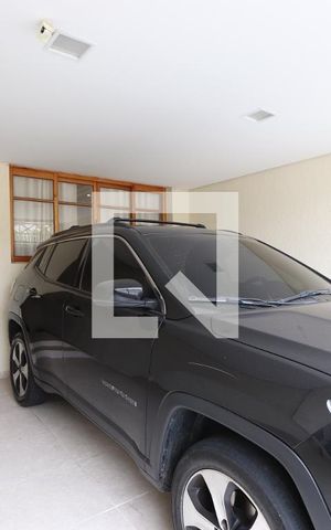 Casa à venda com 225m², 3 quartos e 2 vagasGaragem