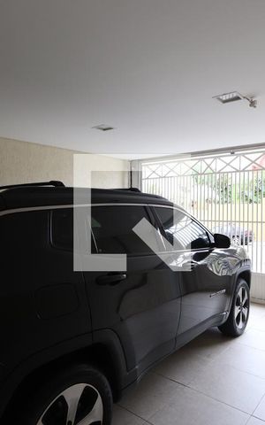 Casa à venda com 225m², 3 quartos e 2 vagasGaragem