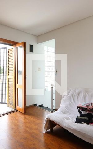 Casa à venda com 225m², 3 quartos e 2 vagasStudio Terceiro Andar