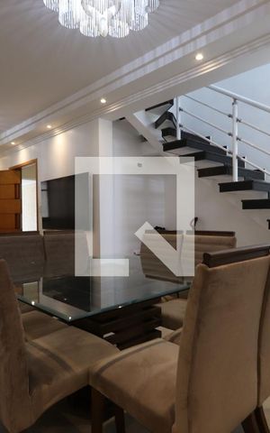 Casa à venda com 225m², 3 quartos e 2 vagasSala de Jantar