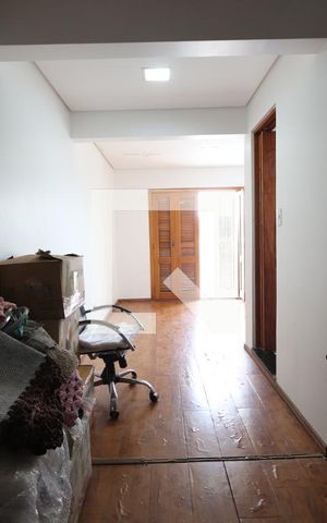 Casa à venda com 225m², 3 quartos e 2 vagasStudio Terceiro Andar