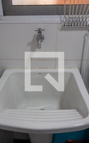 Apartamento à venda com 101m², 3 quartos e 2 vagas Apartamento à venda com 101m², 3 quartos e 2 vagasÁrea de Serviço
