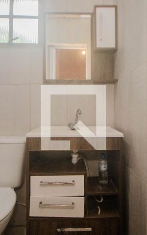 Casa à venda com 65m², 2 quartos e 1 vaga Casa à venda com 65m², 2 quartos e 1 vagaBanheiro da Suíte