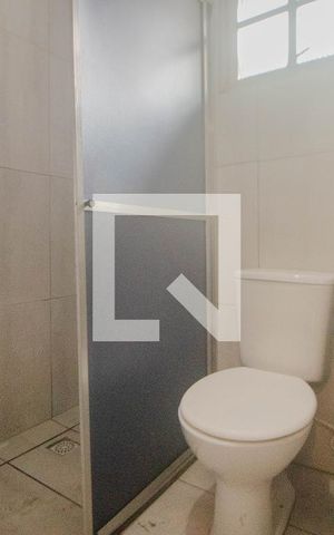 Casa à venda com 65m², 2 quartos e 1 vaga Casa à venda com 65m², 2 quartos e 1 vagaBanheiro da Suíte