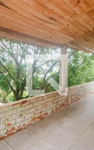 Casa à venda com 65m², 2 quartos e 1 vaga Casa à venda com 65m², 2 quartos e 1 vagaSala - Varanda