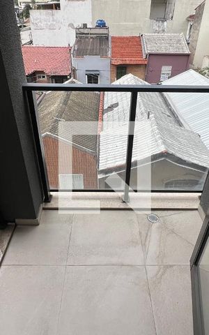 Studio para alugar com 26m², 1 quarto e sem vaga Studio para alugar com 26m², 1 quarto e sem vagaSacada