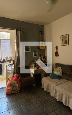 Apartamento à venda com 42m², 1 quarto e sem vagaSala