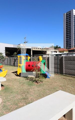Apartamento à venda com 43m², 2 quartos e sem vagaÁrea comum - Playground