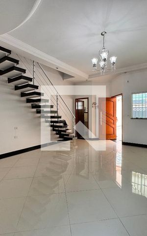 Casa para alugar com 152m², 3 quartos e 4 vagas Casa para alugar com 152m², 3 quartos e 4 vagasSala