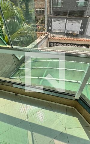 Casa para alugar com 152m², 3 quartos e 4 vagas Casa para alugar com 152m², 3 quartos e 4 vagasSacada Suíte