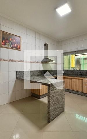 Casa para alugar com 152m², 3 quartos e 4 vagas Casa para alugar com 152m², 3 quartos e 4 vagasCozinha