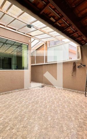 Casa para alugar com 152m², 3 quartos e 4 vagas Casa para alugar com 152m², 3 quartos e 4 vagasChurrasqueira- quintal