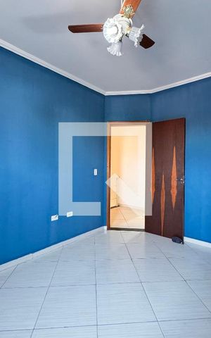 Casa para alugar com 152m², 3 quartos e 4 vagas Casa para alugar com 152m², 3 quartos e 4 vagasQuarto 2