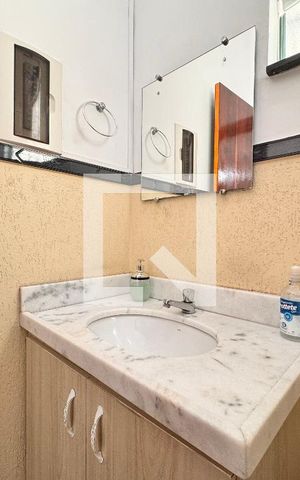 Casa para alugar com 152m², 3 quartos e 4 vagas Casa para alugar com 152m², 3 quartos e 4 vagasLavabo
