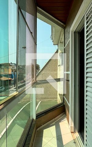 Casa para alugar com 152m², 3 quartos e 4 vagas Casa para alugar com 152m², 3 quartos e 4 vagasSacada Suíte