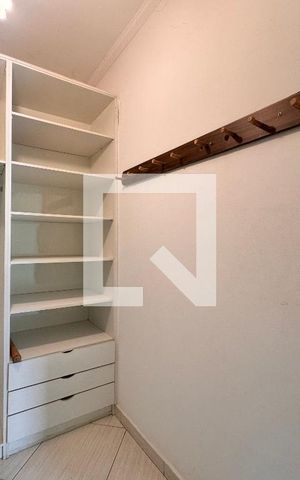 Casa para alugar com 152m², 3 quartos e 4 vagas Casa para alugar com 152m², 3 quartos e 4 vagasCloset da suíte