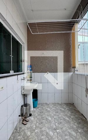 Casa para alugar com 152m², 3 quartos e 4 vagas Casa para alugar com 152m², 3 quartos e 4 vagasLavanderia