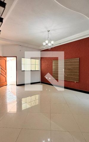 Casa para alugar com 152m², 3 quartos e 4 vagas Casa para alugar com 152m², 3 quartos e 4 vagasSala