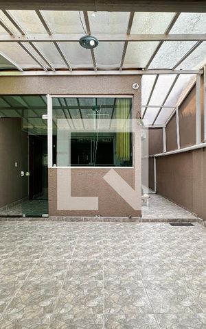 Casa para alugar com 152m², 3 quartos e 4 vagas Casa para alugar com 152m², 3 quartos e 4 vagasChurrasqueira- quintal