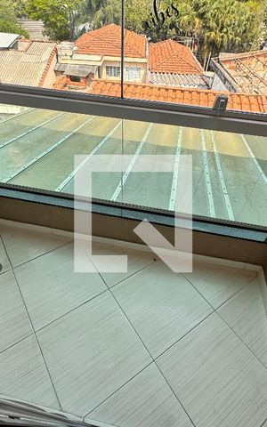 Casa para alugar com 152m², 3 quartos e 4 vagas Casa para alugar com 152m², 3 quartos e 4 vagasSacada
