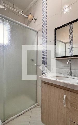 Casa para alugar com 152m², 3 quartos e 4 vagas Casa para alugar com 152m², 3 quartos e 4 vagasBanheiro