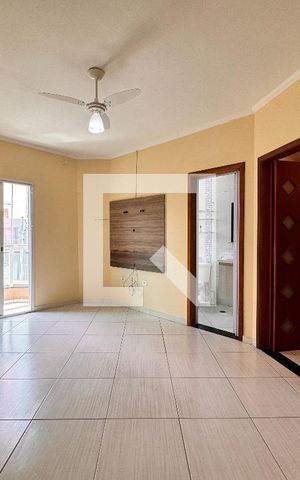Casa para alugar com 152m², 3 quartos e 4 vagas Casa para alugar com 152m², 3 quartos e 4 vagasSuíte