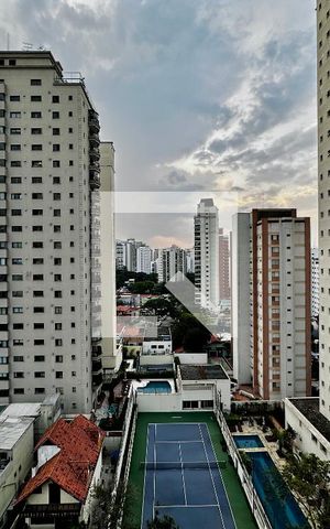 Apartamento à venda com 180m², 3 quartos e 4 vagasVista Quarto 3