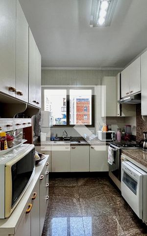 Apartamento à venda com 180m², 3 quartos e 4 vagasCozinha