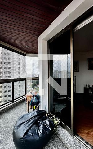 Apartamento à venda com 180m², 3 quartos e 4 vagasSacada