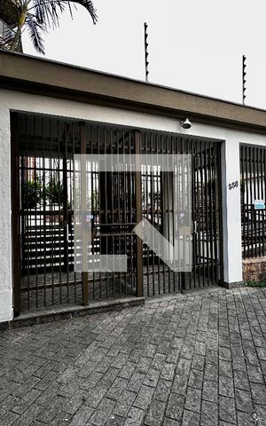 Apartamento à venda com 180m², 3 quartos e 4 vagasFachada