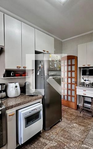 Apartamento à venda com 180m², 3 quartos e 4 vagasCozinha