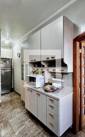 Apartamento à venda com 180m², 3 quartos e 4 vagasCozinha
