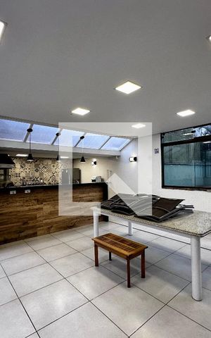 Apartamento à venda com 180m², 3 quartos e 4 vagasChurrasqueira