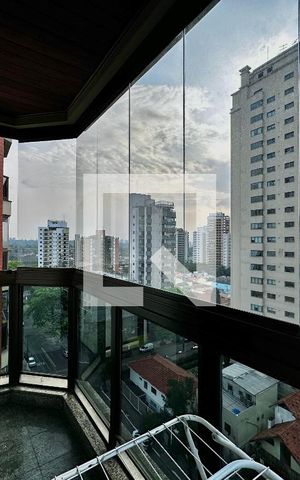 Apartamento à venda com 180m², 3 quartos e 4 vagasSacada Suíte