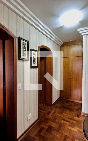 Apartamento à venda com 180m², 3 quartos e 4 vagasHall Quartos