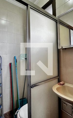 Apartamento à venda com 180m², 3 quartos e 4 vagasBanheiro de Serviço