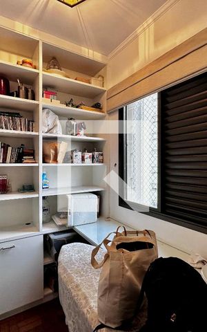 Apartamento à venda com 180m², 3 quartos e 4 vagasQuarto de Serviço