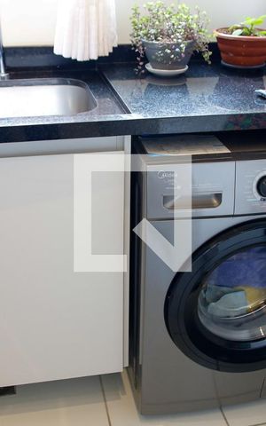Apartamento à venda com 37m², 2 quartos e 1 vaga Apartamento à venda com 37m², 2 quartos e 1 vagaLavanderia