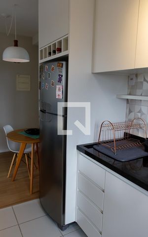Apartamento à venda com 37m², 2 quartos e 1 vaga Apartamento à venda com 37m², 2 quartos e 1 vagaCozinha